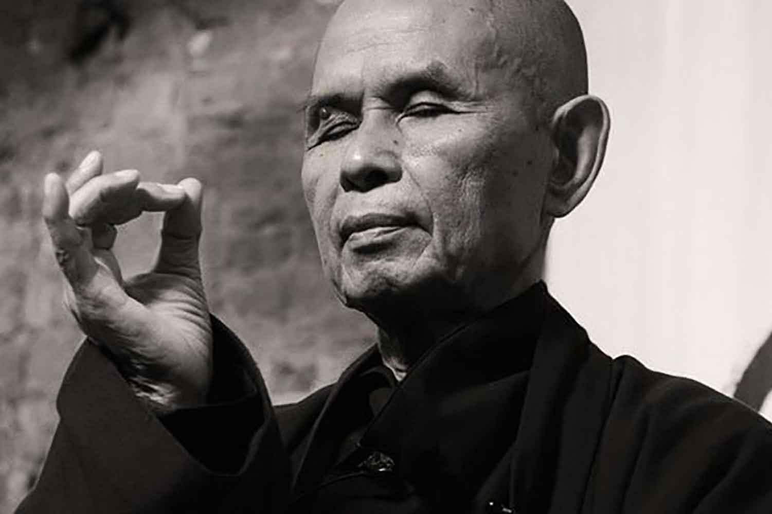 thich-nhat-hanh-1