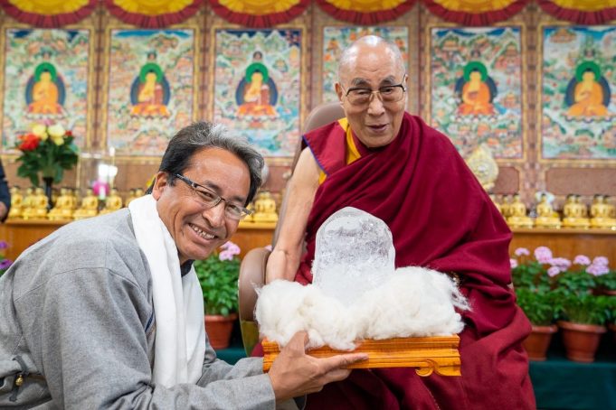 DALAI LAMA 14