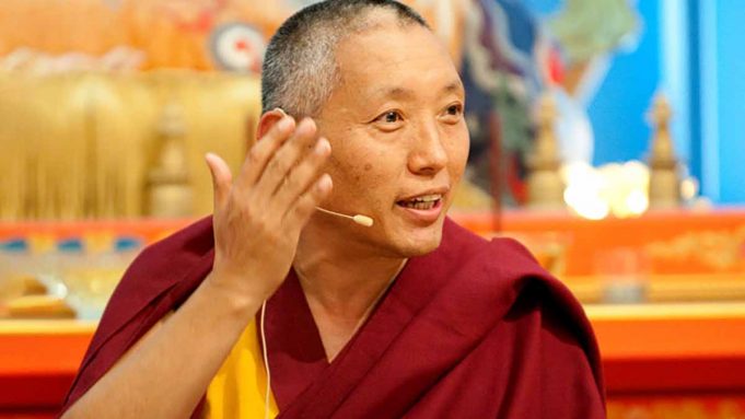geshe_tashi-16-9-1200-centered-lo-q